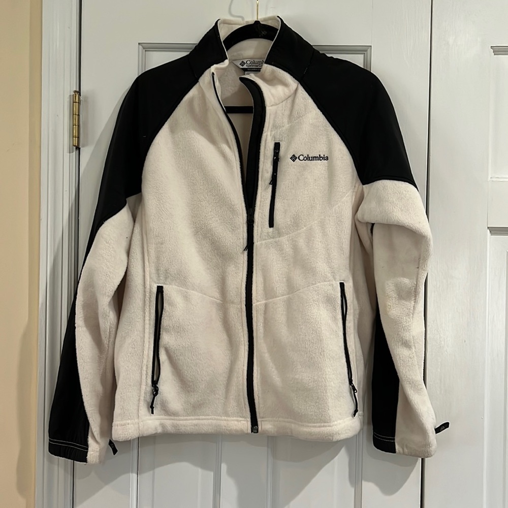 Gently used Columbia black and cream full zip fleece- size XL